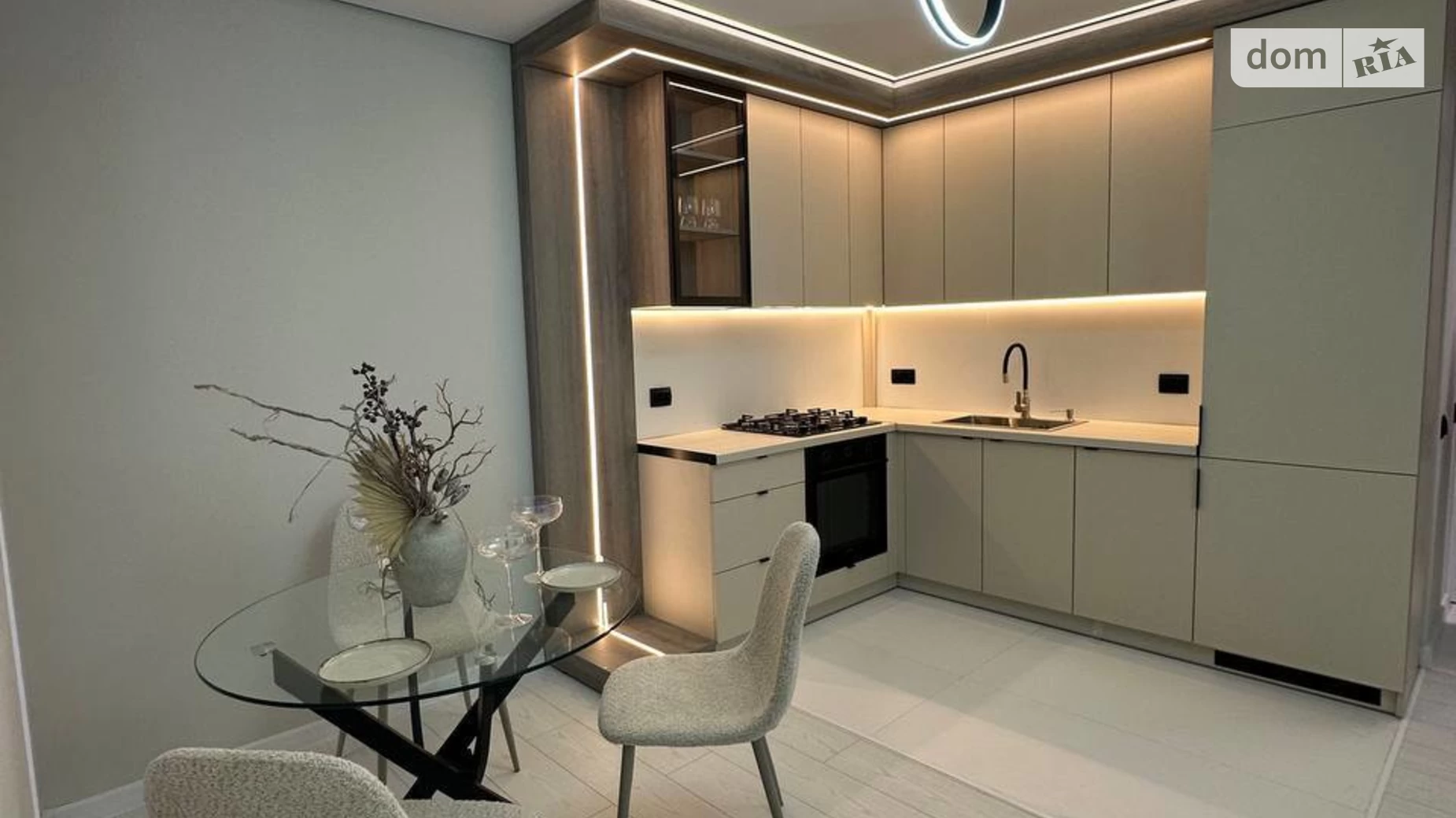 2-кімнатна квартира 63 кв. м у Тернополі, цена: 72800 $ - фото 2