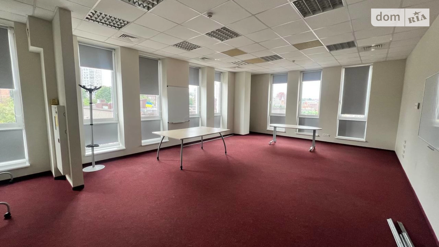 Сдается в аренду офис 50 кв. м в бизнес-центре, цена: 625 $ - фото 2