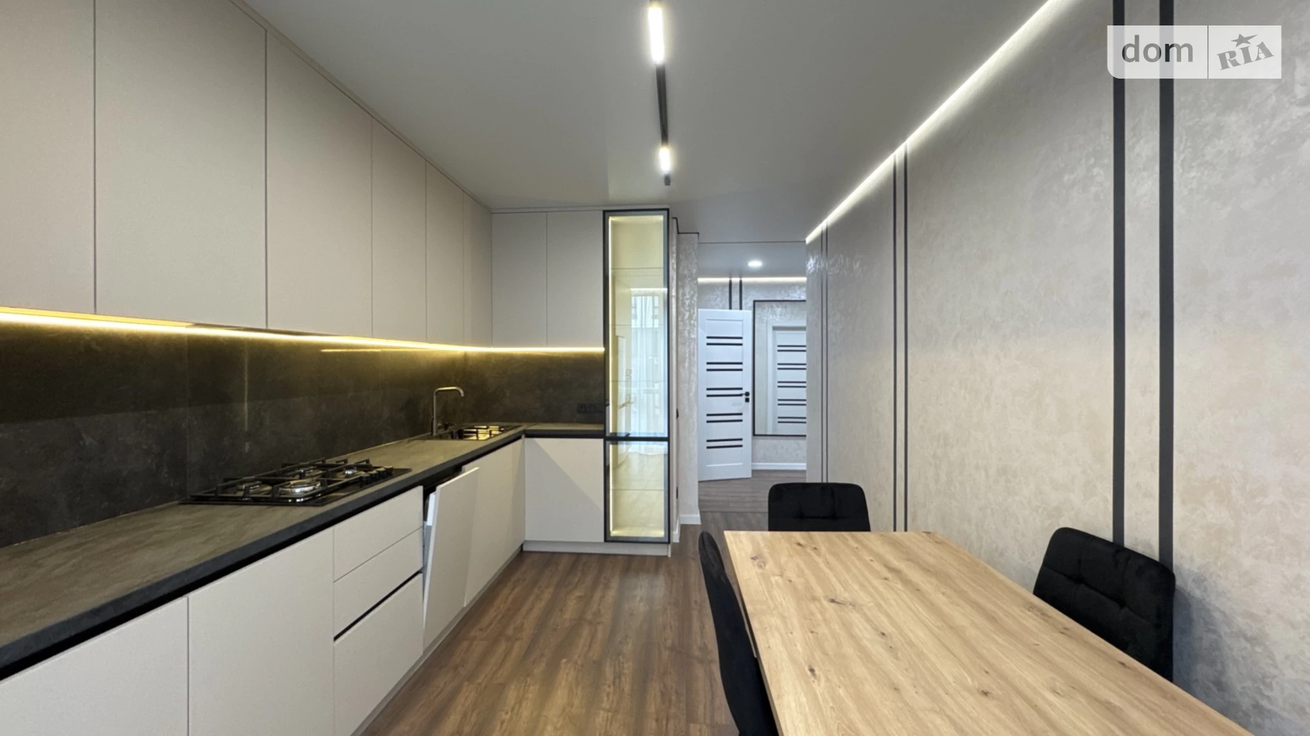 Продается 1-комнатная квартира 48 кв. м в Ивано-Франковске, ул. Героев Николаева(Сеченова), 129А - фото 4