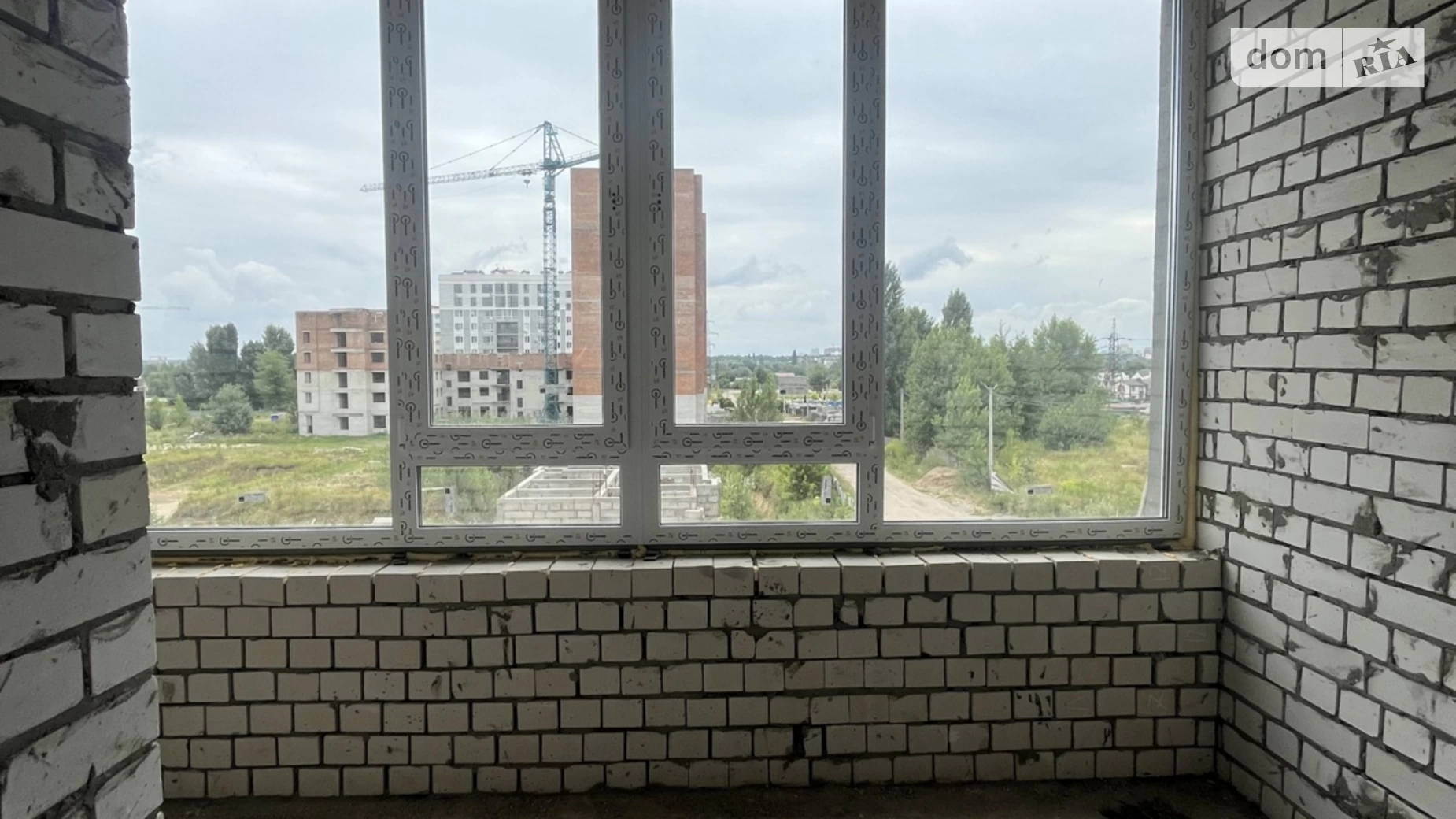 Продается 1-комнатная квартира 40 кв. м в Буче, ул. Ивана Кожедуба, 4Б - фото 3