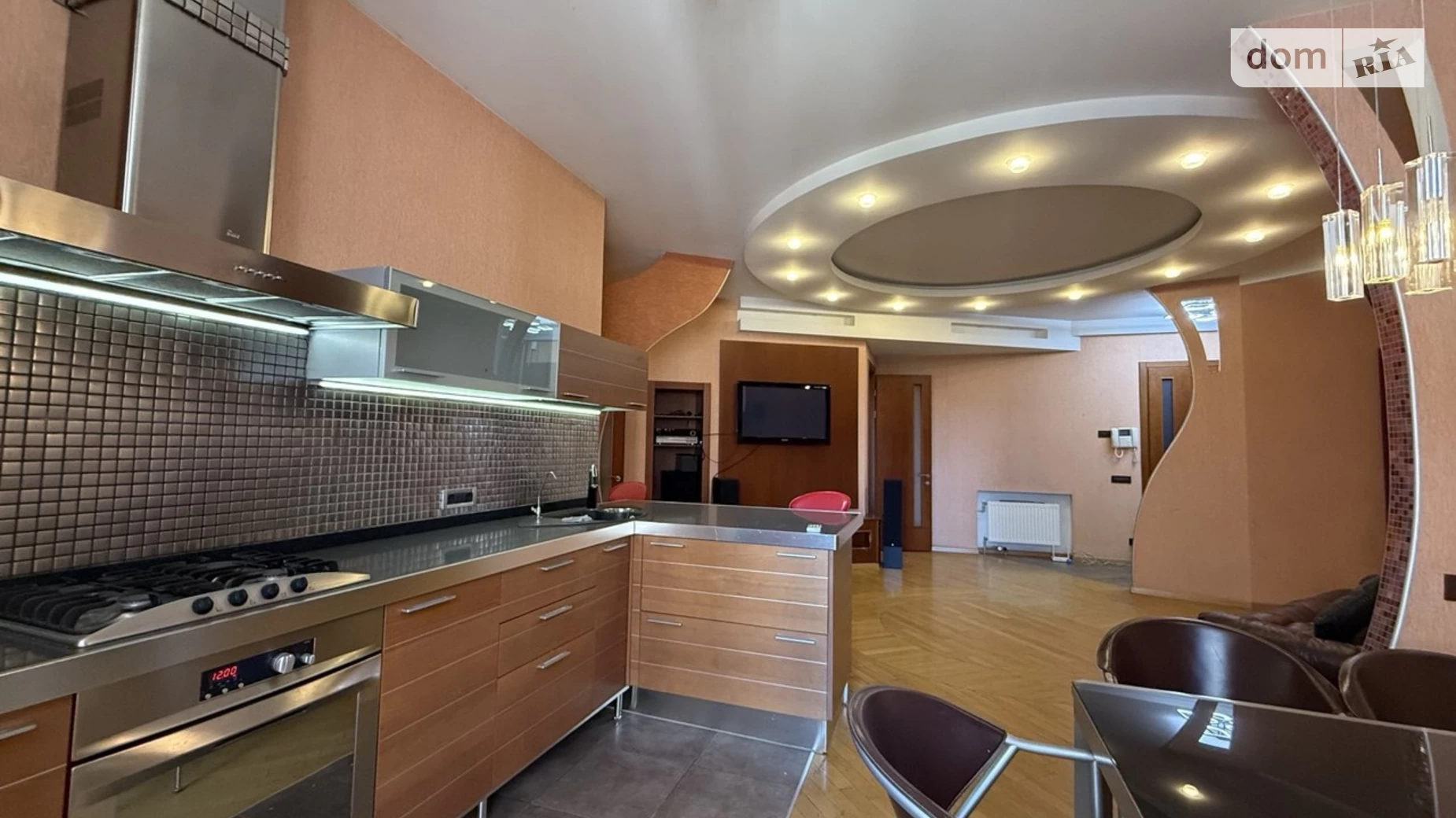 Продається 3-кімнатна квартира 121.7 кв. м у Одесі, пров. Педагогічний, 3 корпус 3 - фото 2