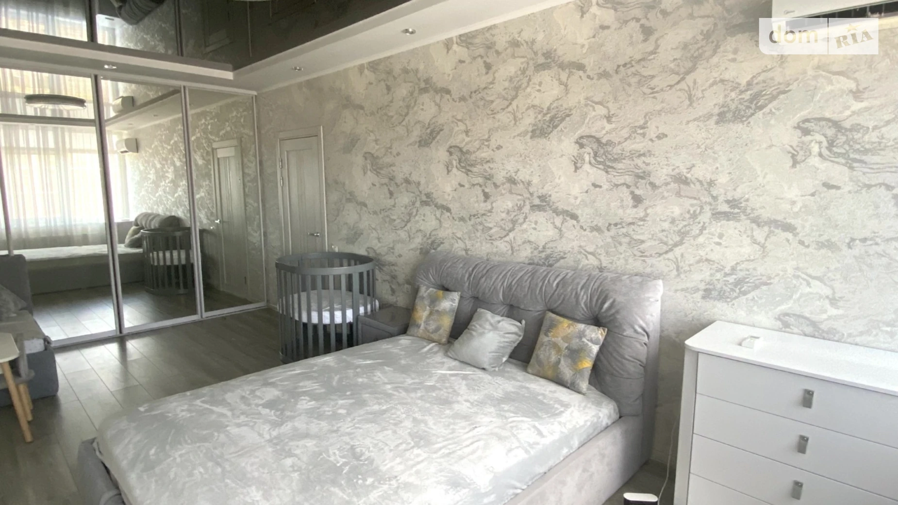 Продается 1-комнатная квартира 40.5 кв. м в Лиманке, ул. Жемчужная, 7 - фото 2