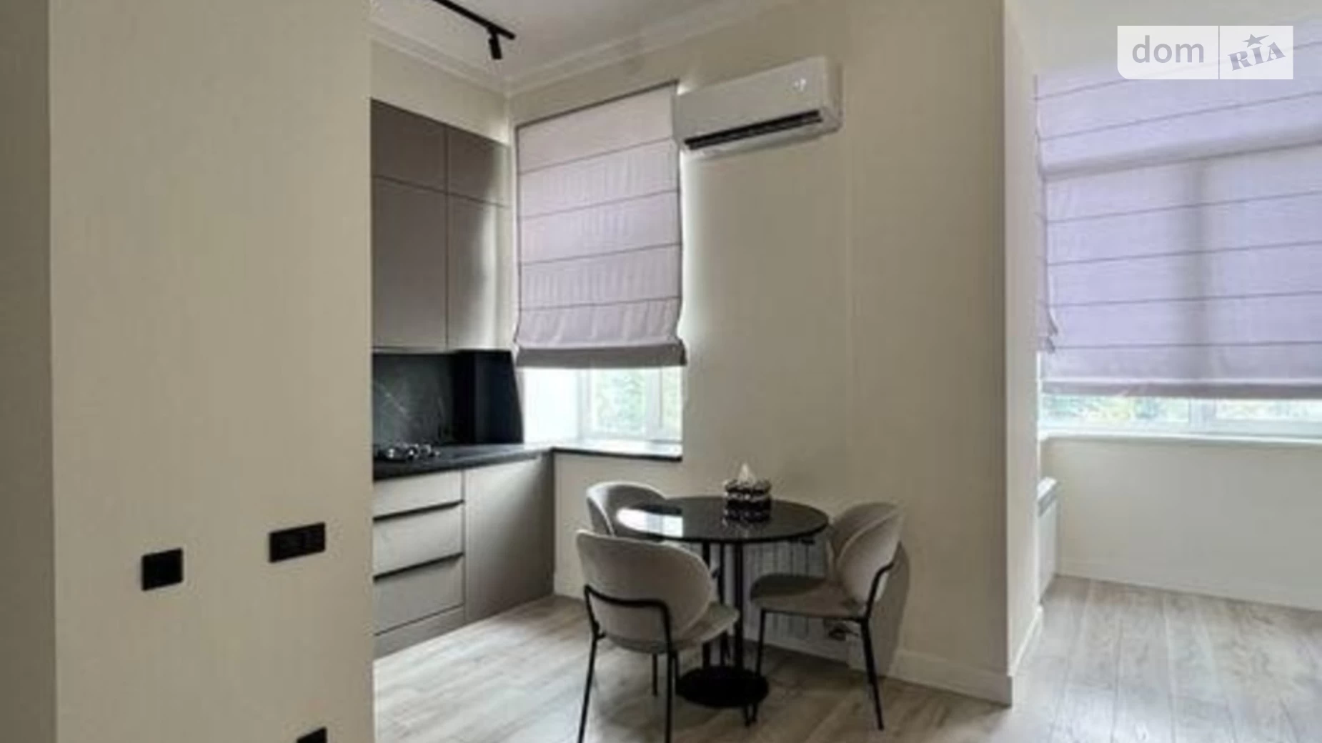 Продается 1-комнатная квартира 43 кв. м в Киеве, ул. Тарасовская, 40/52 - фото 2