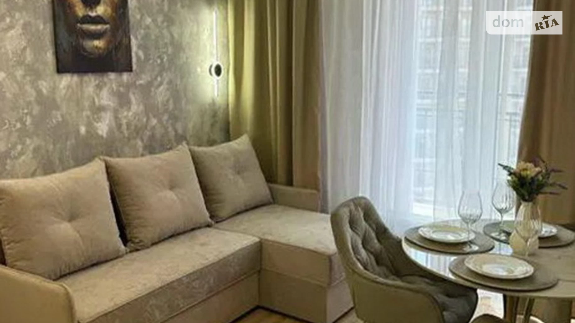 Продается 1-комнатная квартира 41 кв. м в Одессе, ул. Краснова, 1Б - фото 2