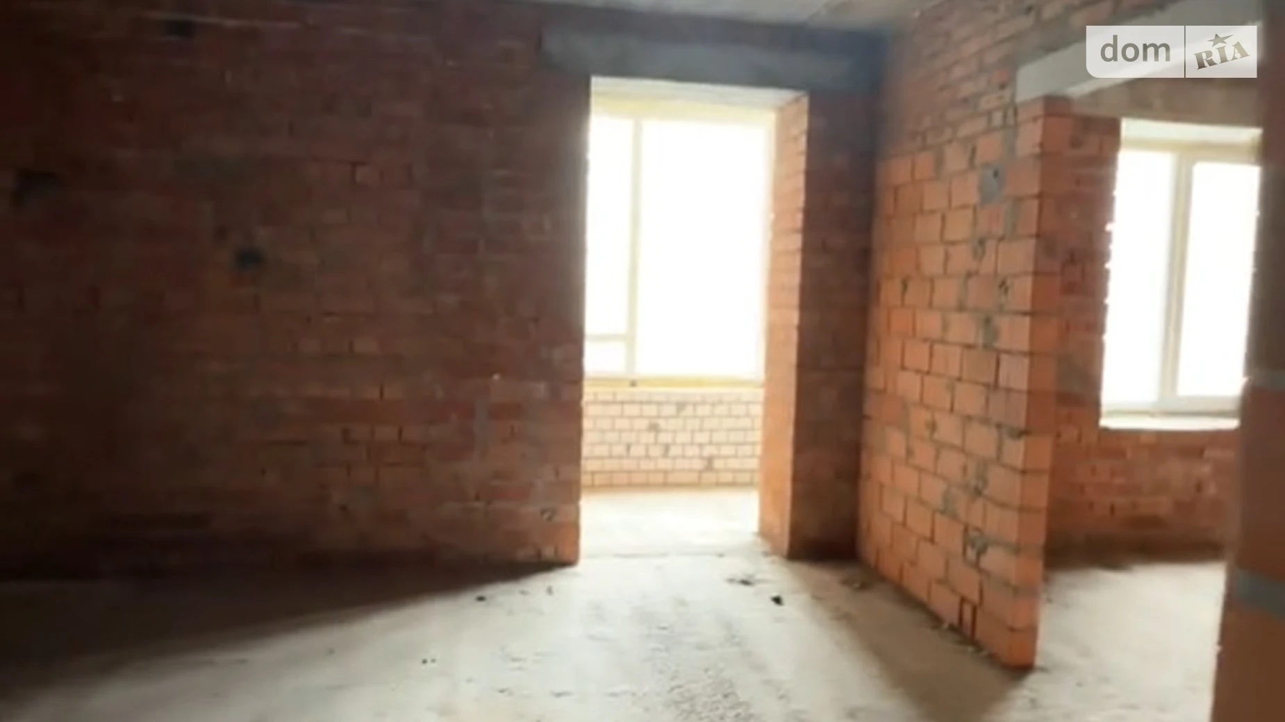 Продается 2-комнатная квартира 48 кв. м в Буче, ул. Ивана Кожедуба, 4В - фото 2