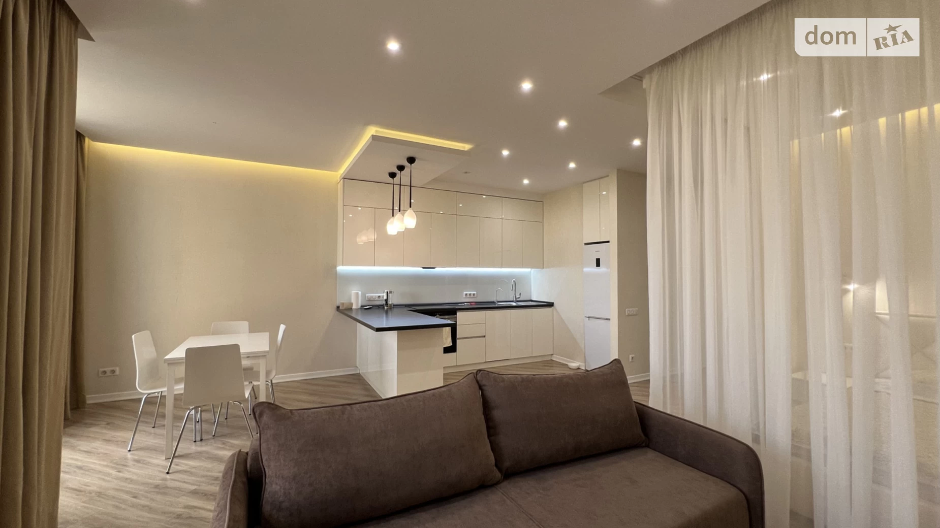 Продається 1-кімнатна квартира 54 кв. м у Одесі, бул. Французький, 60В - фото 3