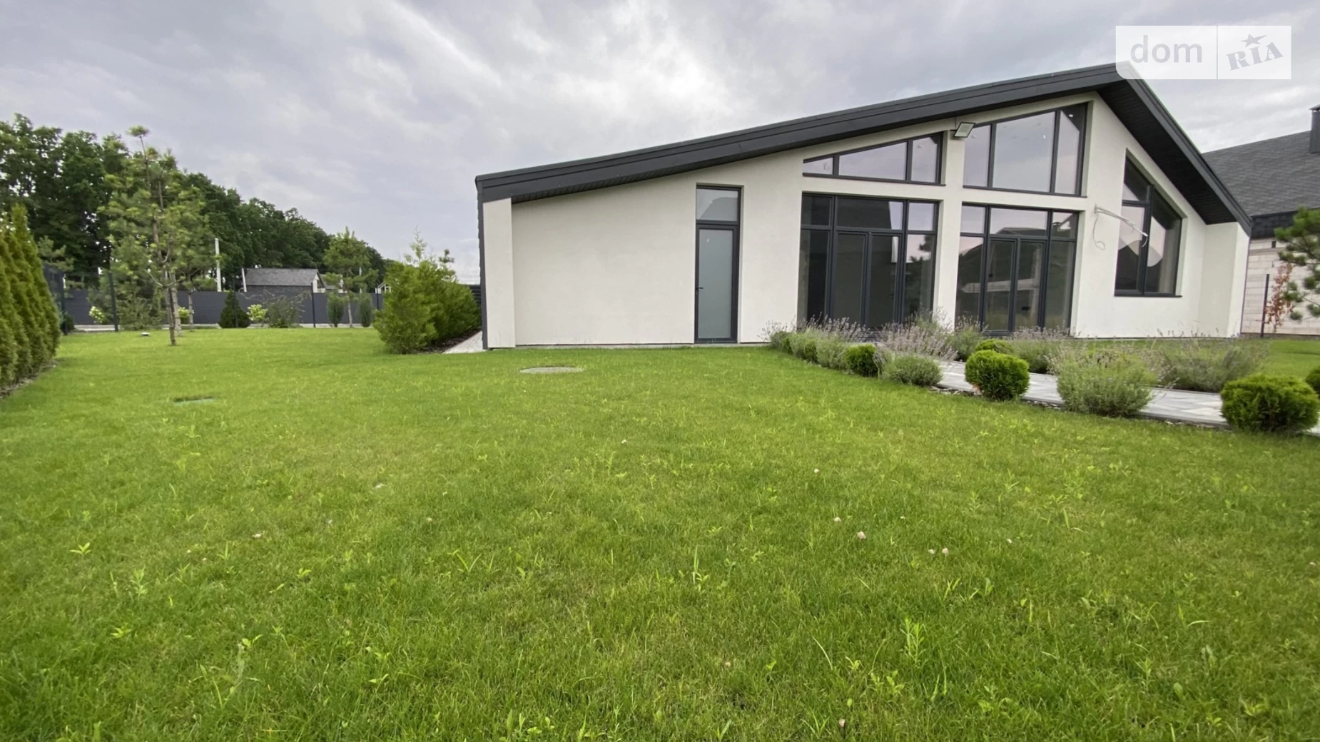 Продается одноэтажный дом 120 кв. м с беседкой, цена: 240000 $ - фото 5