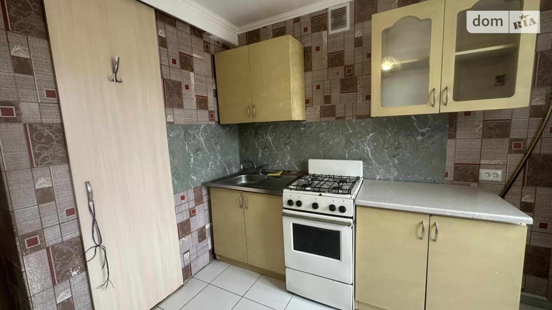 Продается 2-комнатная квартира 48 кв. м в Хмельницком, ул. Романа Шухевича(Курчатова) - фото 2