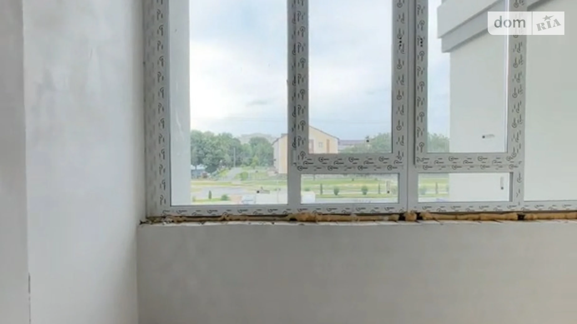 Продается 1-комнатная квартира 45 кв. м в Буче, ул. Ивана Кожедуба, 4В - фото 3