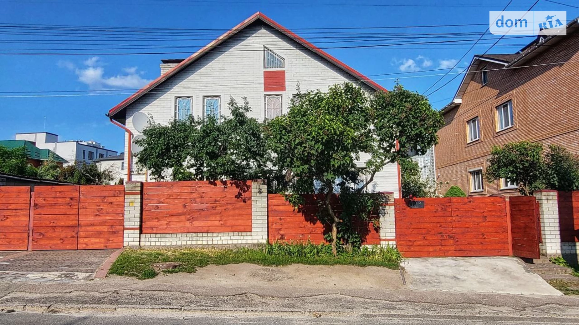 Продается дом на 2 этажа 210 кв. м с мебелью, цена: 477000 $ - фото 2