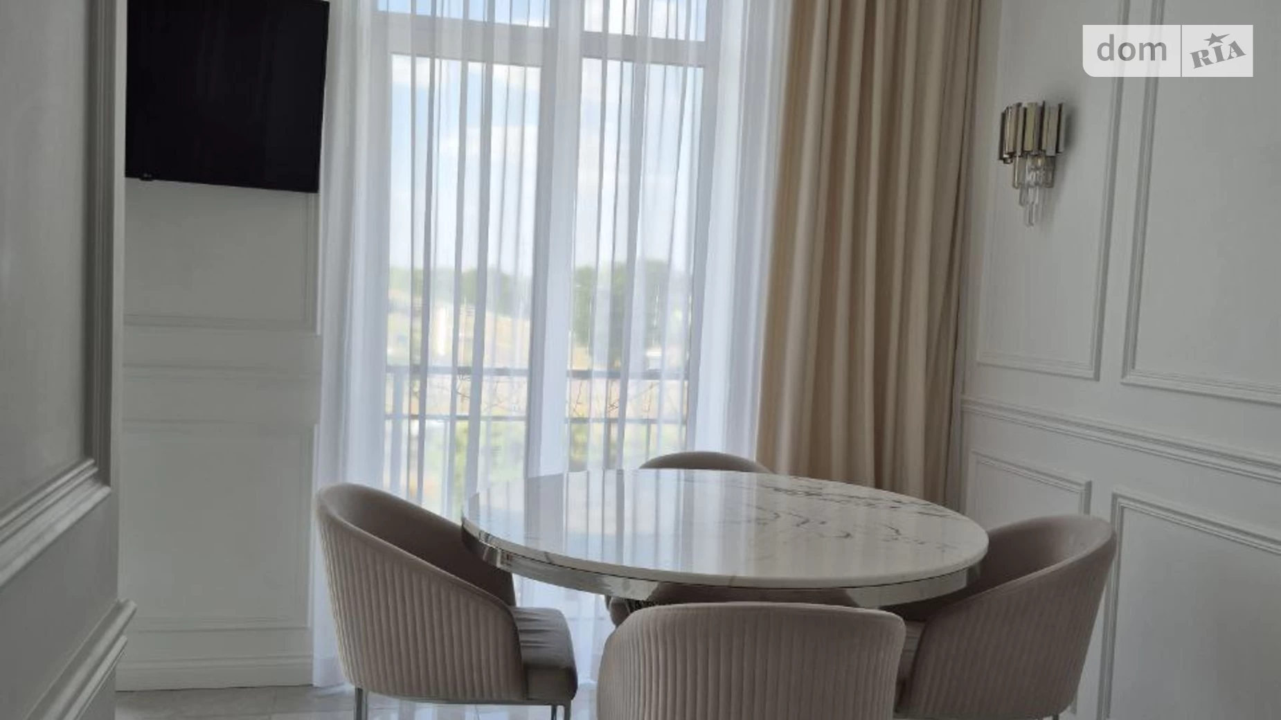 Продается 2-комнатная квартира 71 кв. м в Фонтанке, пер. Майский, 8 корпус 2 - фото 2