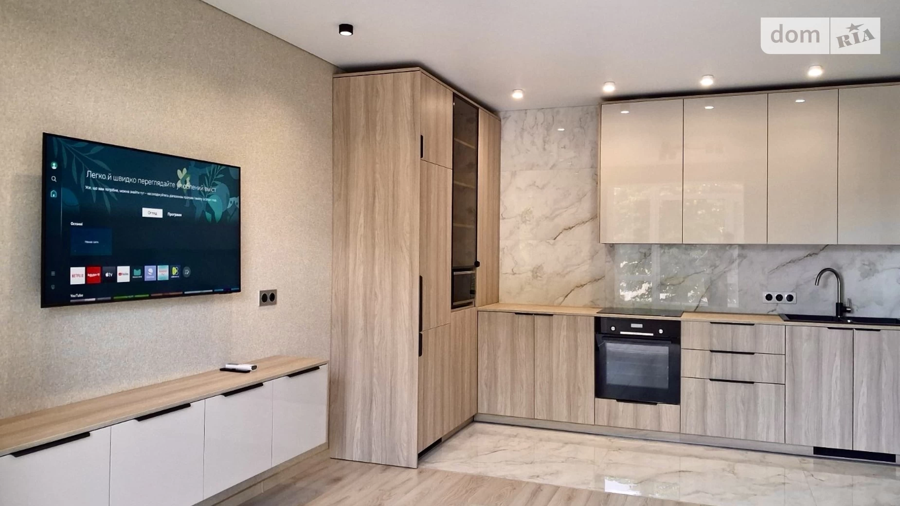 Продается 2-комнатная квартира 71 кв. м в Ивано-Франковске, ул. Волошина Августина, 2Б - фото 4