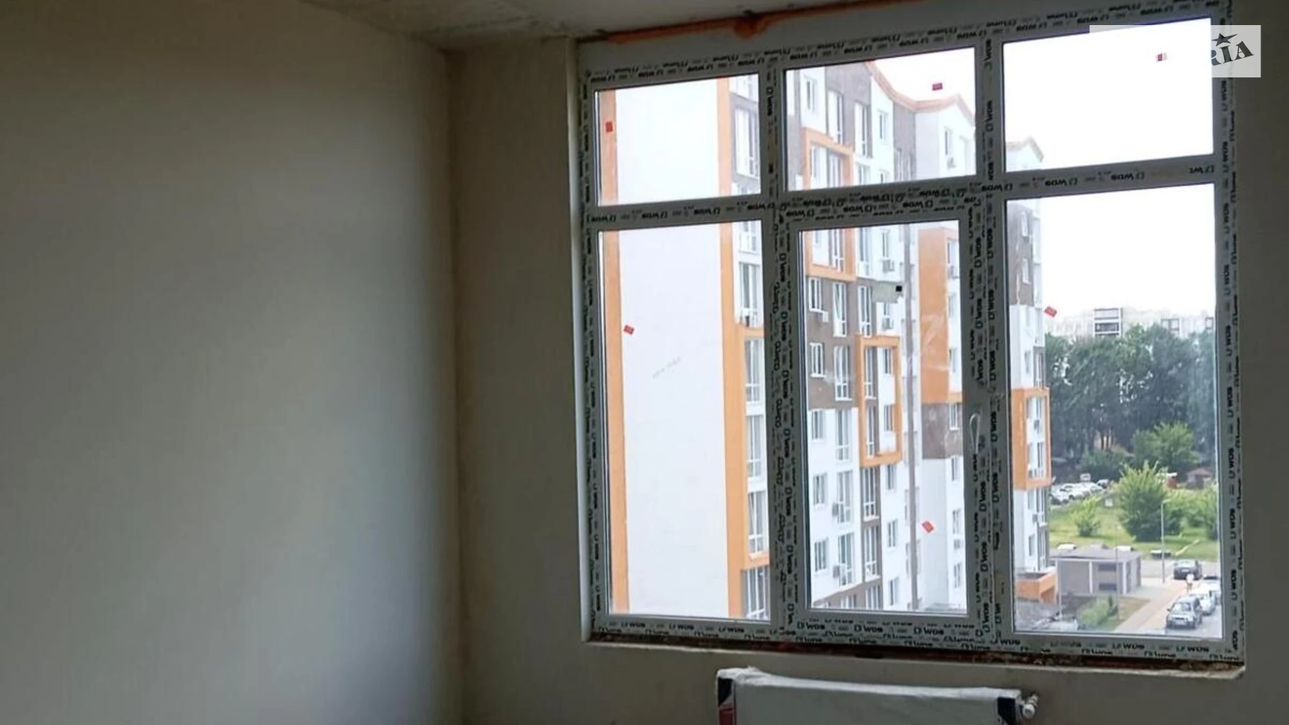 Продается 1-комнатная квартира 35 кв. м в Крюковщине, ул. Одесская, 37 - фото 2