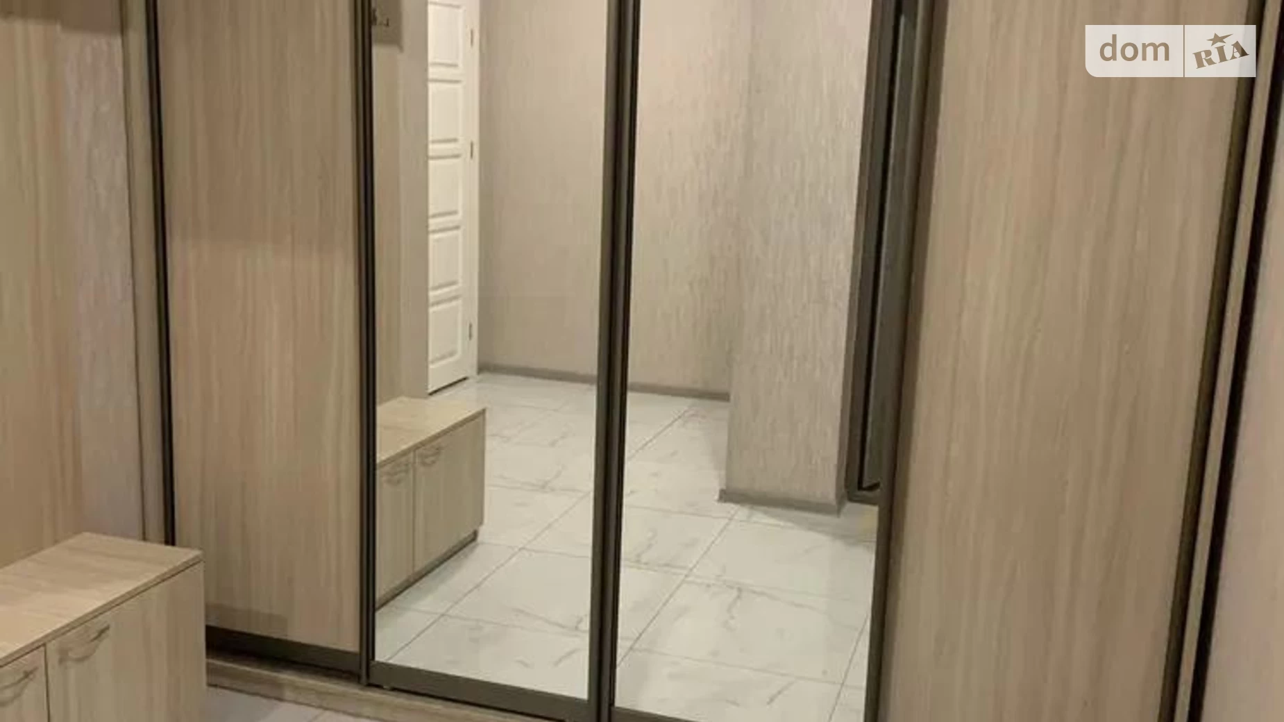 Здається в оренду 1-кімнатна квартира 46 кв. м у Львові, вул. Угорська, 17 - фото 4