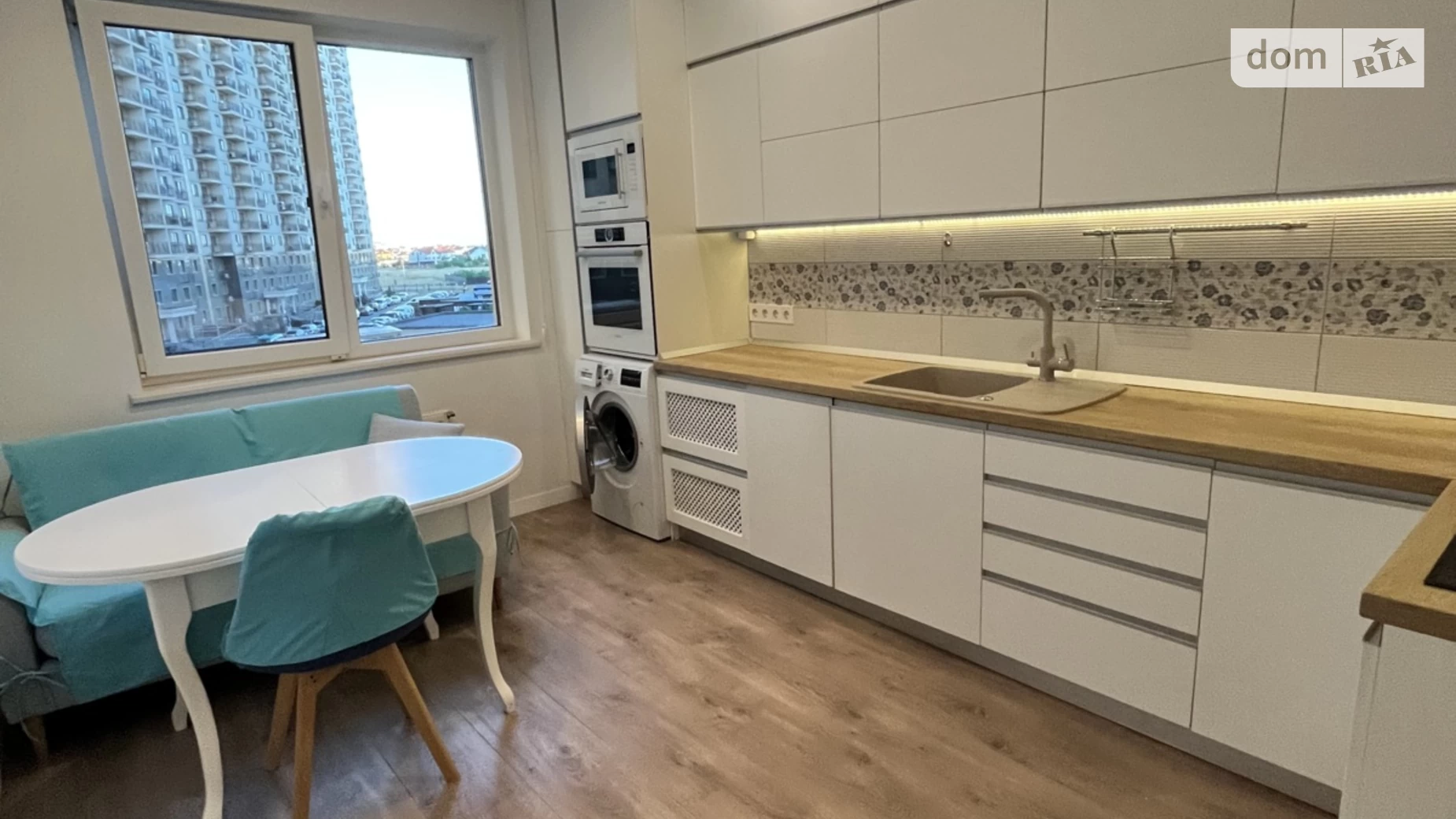 Сдается в аренду 3-комнатная квартира 70 кв. м в Крыжановка, ул. Академика Сахарова, 3Б - фото 3