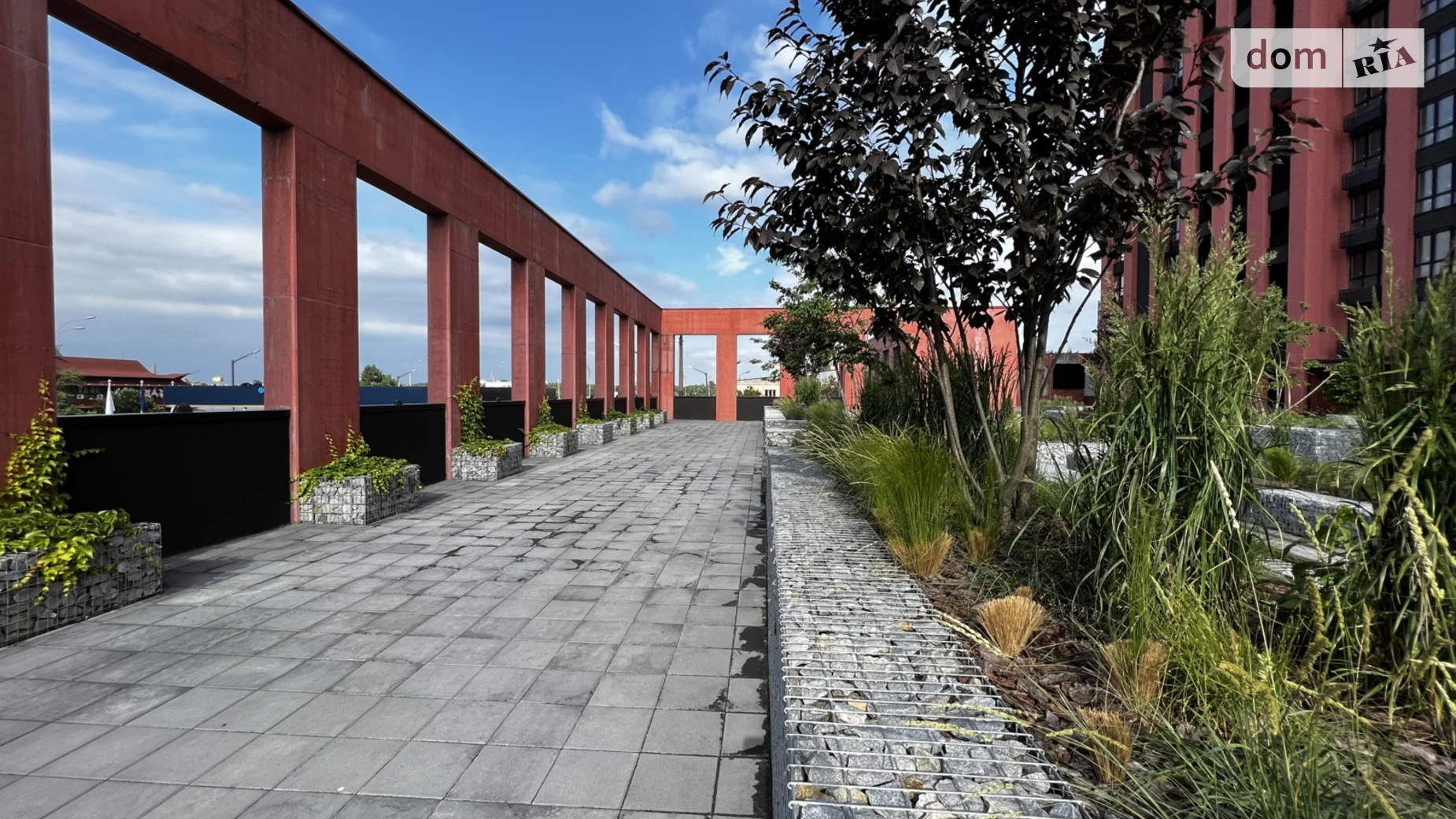 Продается 1-комнатная квартира 39 кв. м в Киеве, просп. Степана Бандеры - фото 2