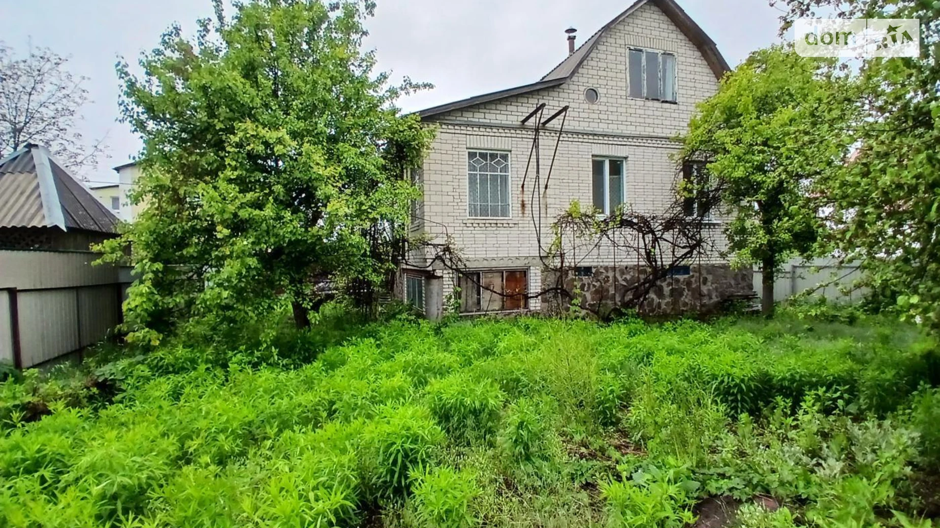 Продается дом на 2 этажа 115 кв. м с бассейном, цена: 35000 $ - фото 2