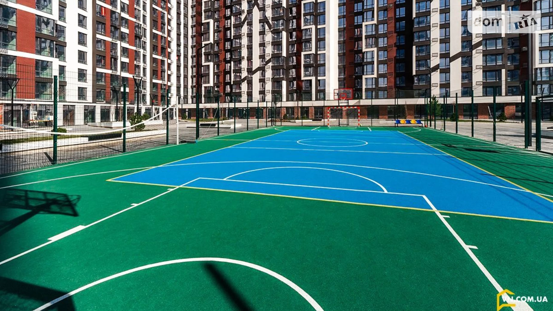 Продается 2-комнатная квартира 74 кв. м в Ивано-Франковске, ул. Ленкавского, 34/9 - фото 3