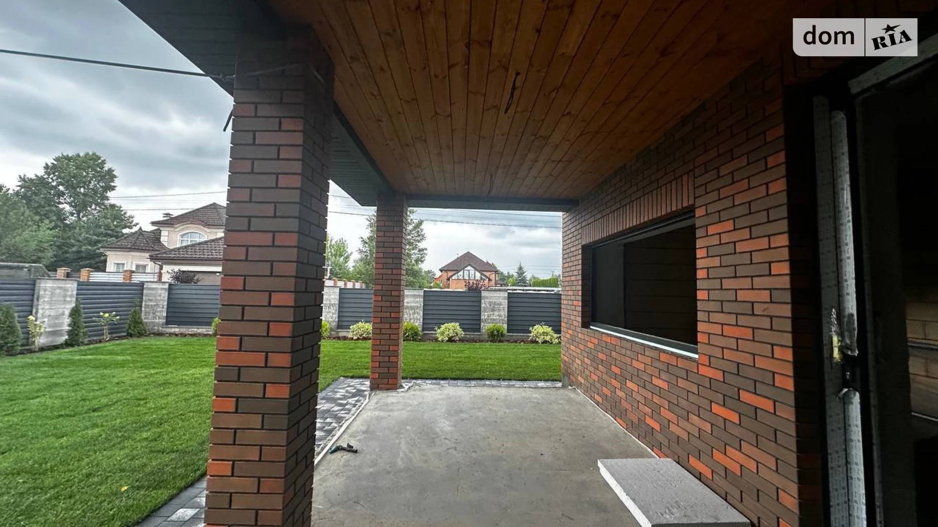 Продается дом на 2 этажа 175 кв. м с гаражом, цена: 245000 $ - фото 3