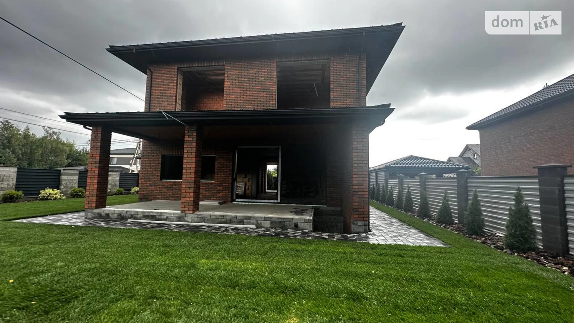 Продается дом на 2 этажа 175 кв. м с гаражом, цена: 245000 $ - фото 5