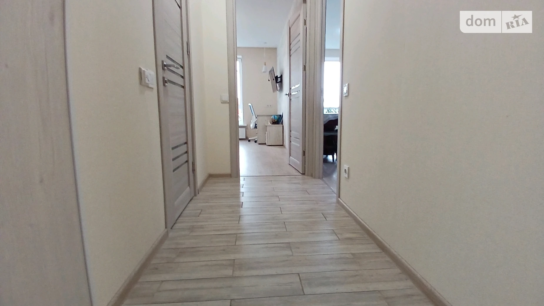 Продається 2-кімнатна квартира 63 кв. м у Ірпені, вул. Василя Стуса(Пушкінська), 25Д - фото 2