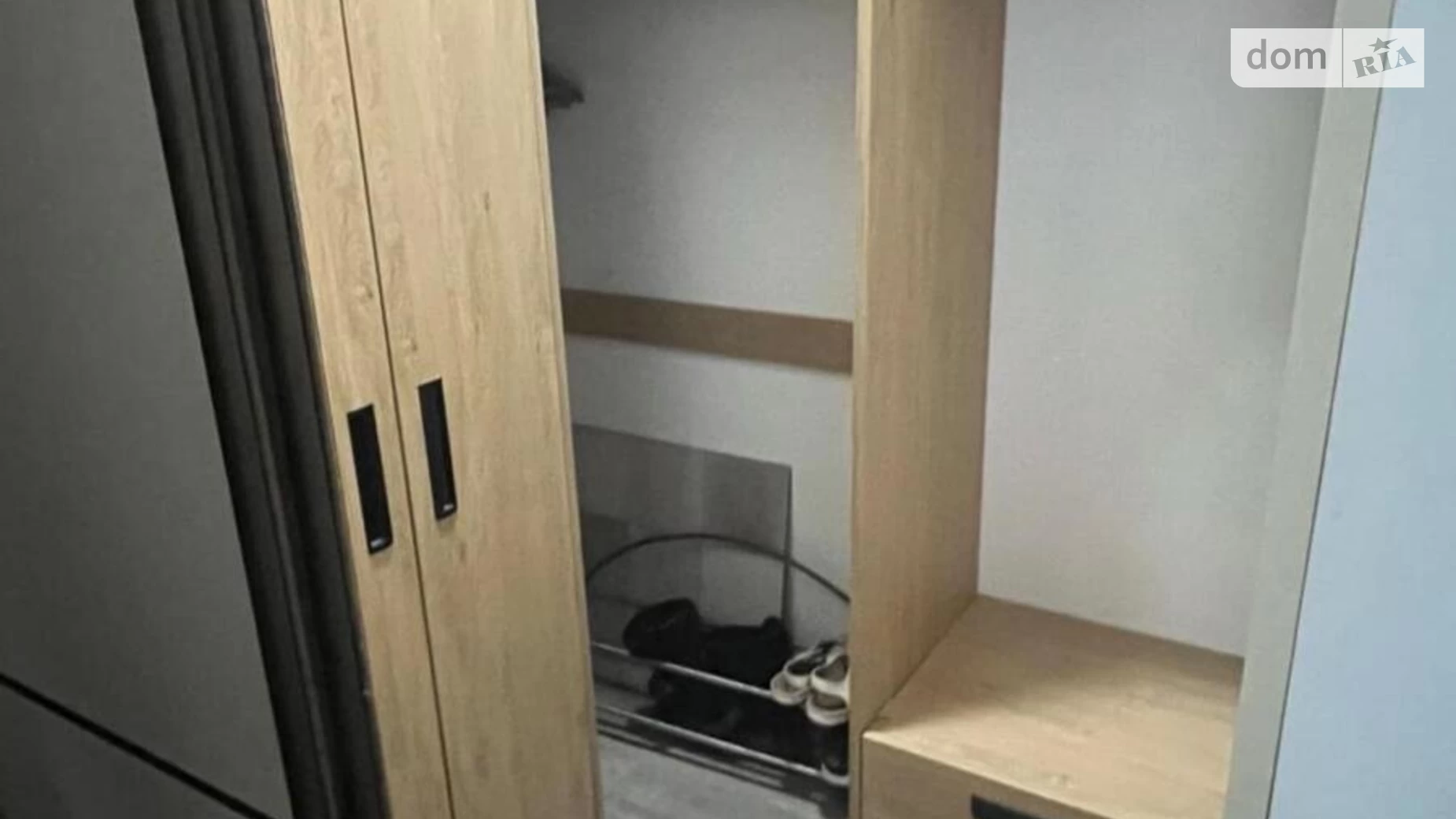 Продается 1-комнатная квартира 49.8 кв. м в Киеве, ул. Заречная, 3А - фото 2