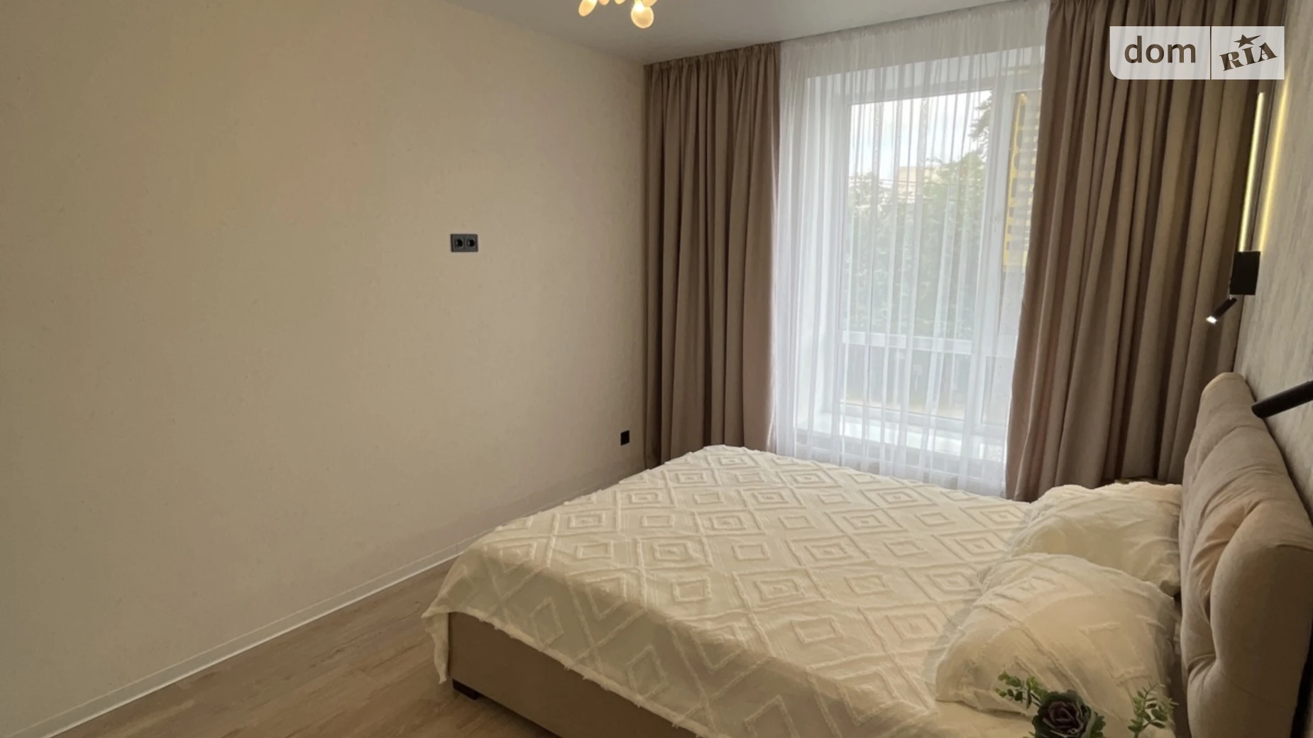 Продается 1-комнатная квартира 42 кв. м в Ирпене, ул. Василия Стуса(Пушкинская), 27 - фото 4