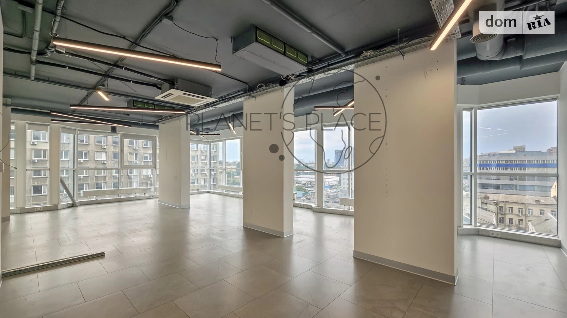Сдается в аренду офис 288.1 кв. м в бизнес-центре, цена: 5760 $ - фото 2