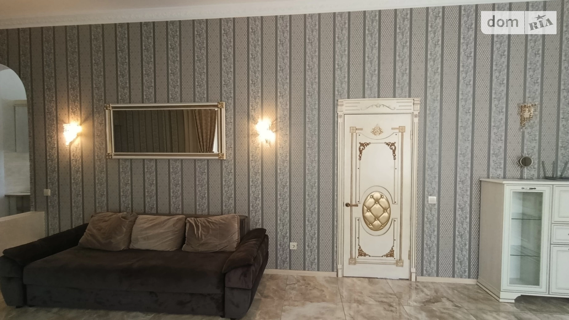 2-комнатная квартира 61 кв. м в Тернополе, ул. Русская - фото 3