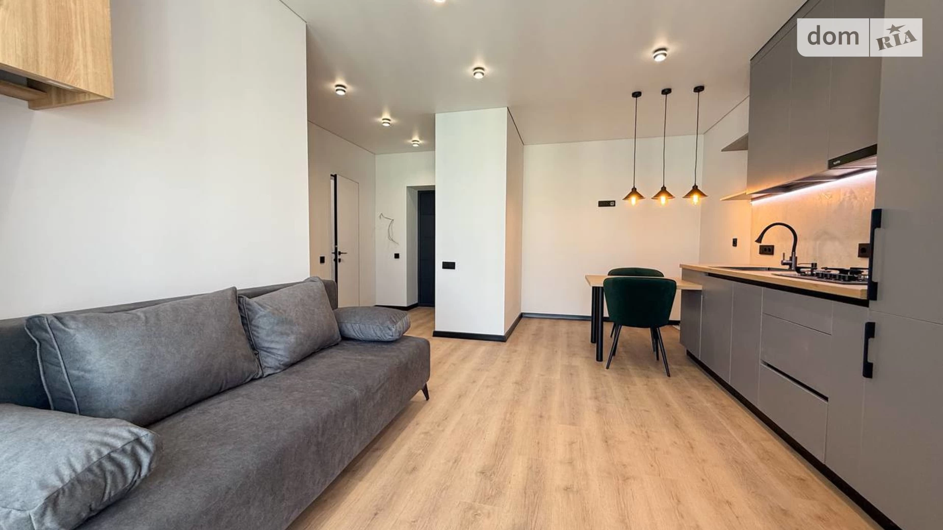 Продается 1-комнатная квартира 46 кв. м в Ровно, ул. Студенческая, 24 - фото 2