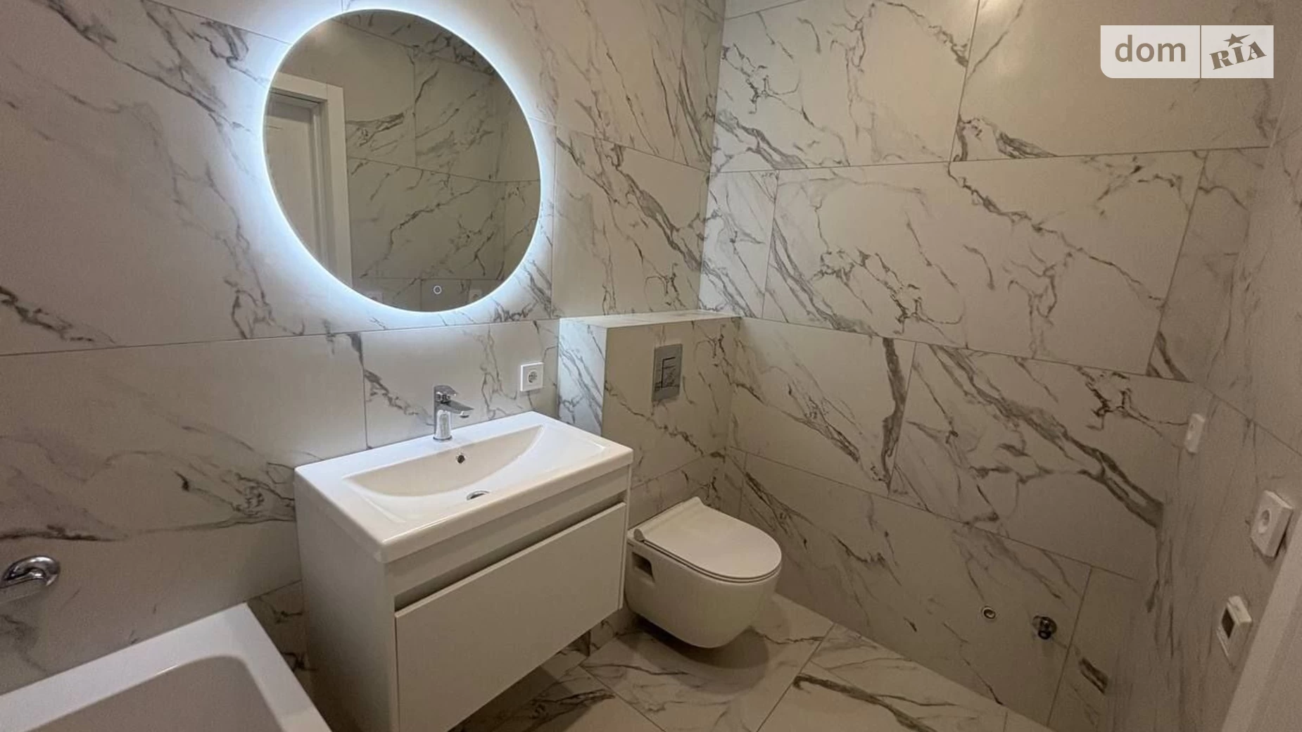 Продается 1-комнатная квартира 40 кв. м в Ирпене, ул. Соборная(ІІІ Интернационала), 2К/8 - фото 2