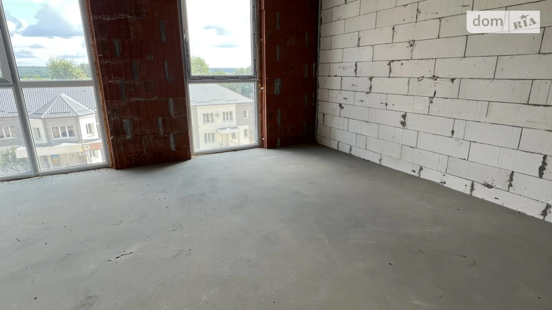 Продается 1-комнатная квартира 31 кв. м в Гостомеле, ул. Свято-Покровская(Ленина), 73 - фото 2