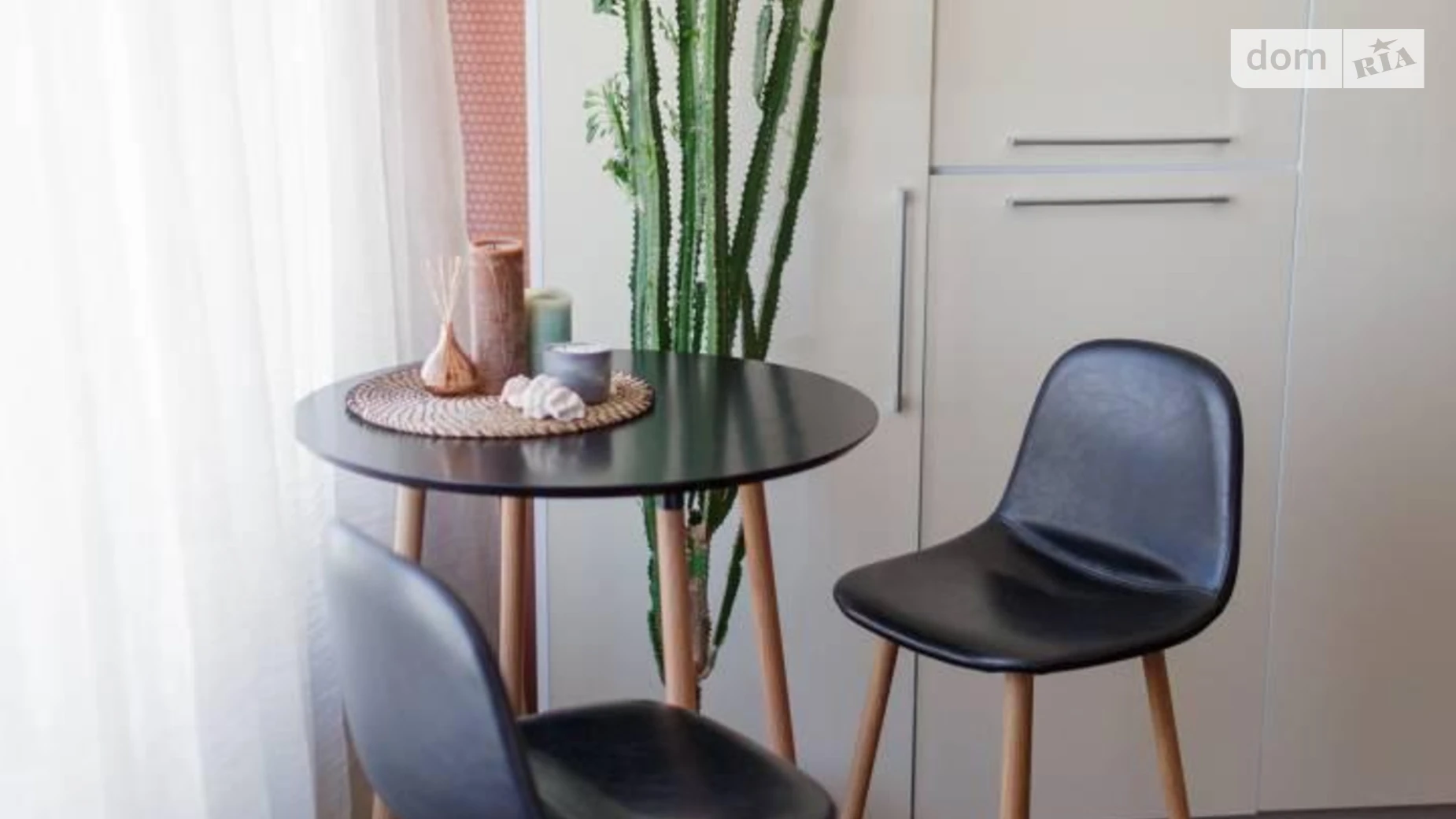 Продается 1-комнатная квартира 77 кв. м в Одессе, ул. Литературная - фото 3