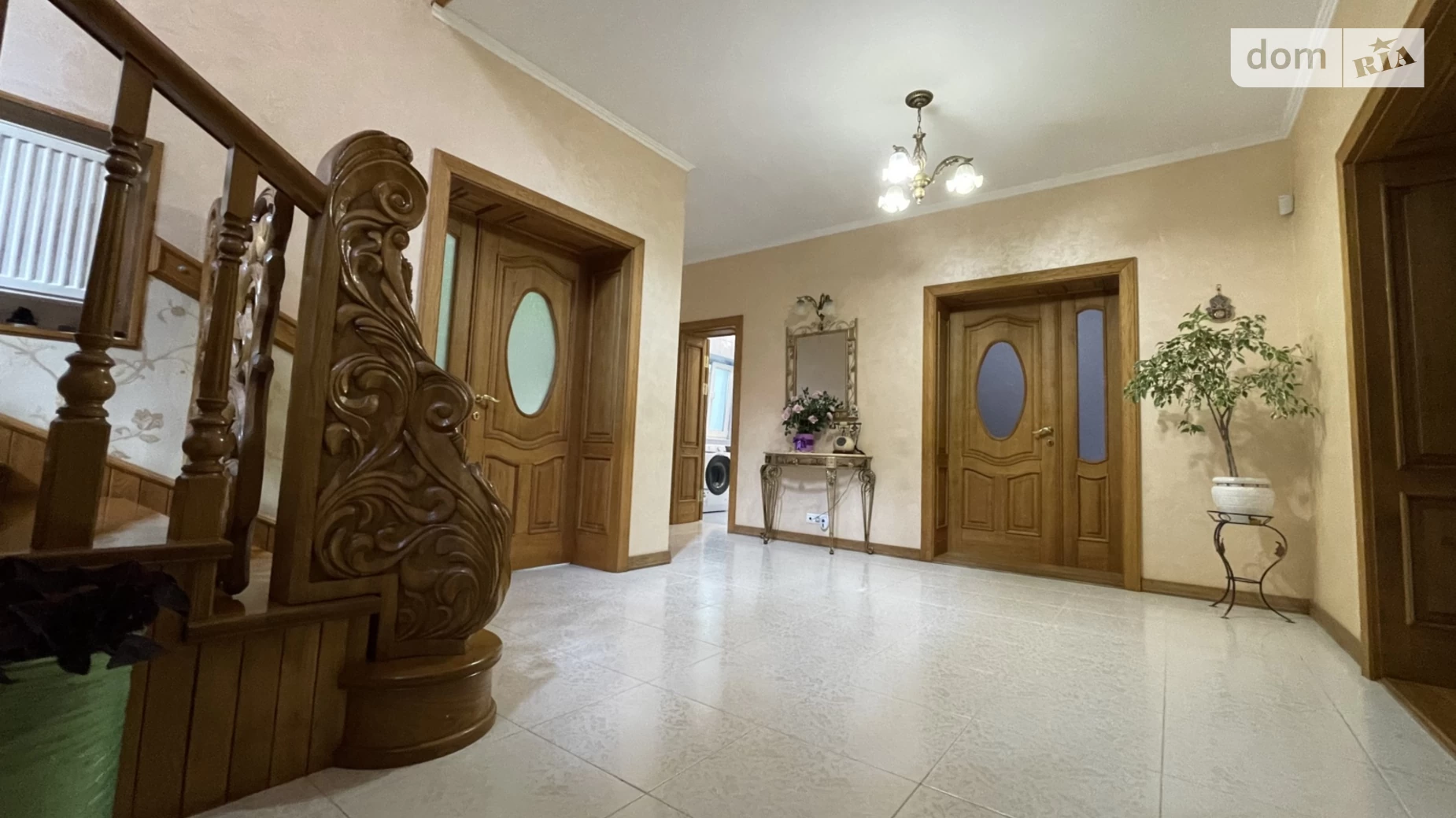 ул. Шухевича Романа Проспект Черновцы, цена: 1500 $ - фото 4