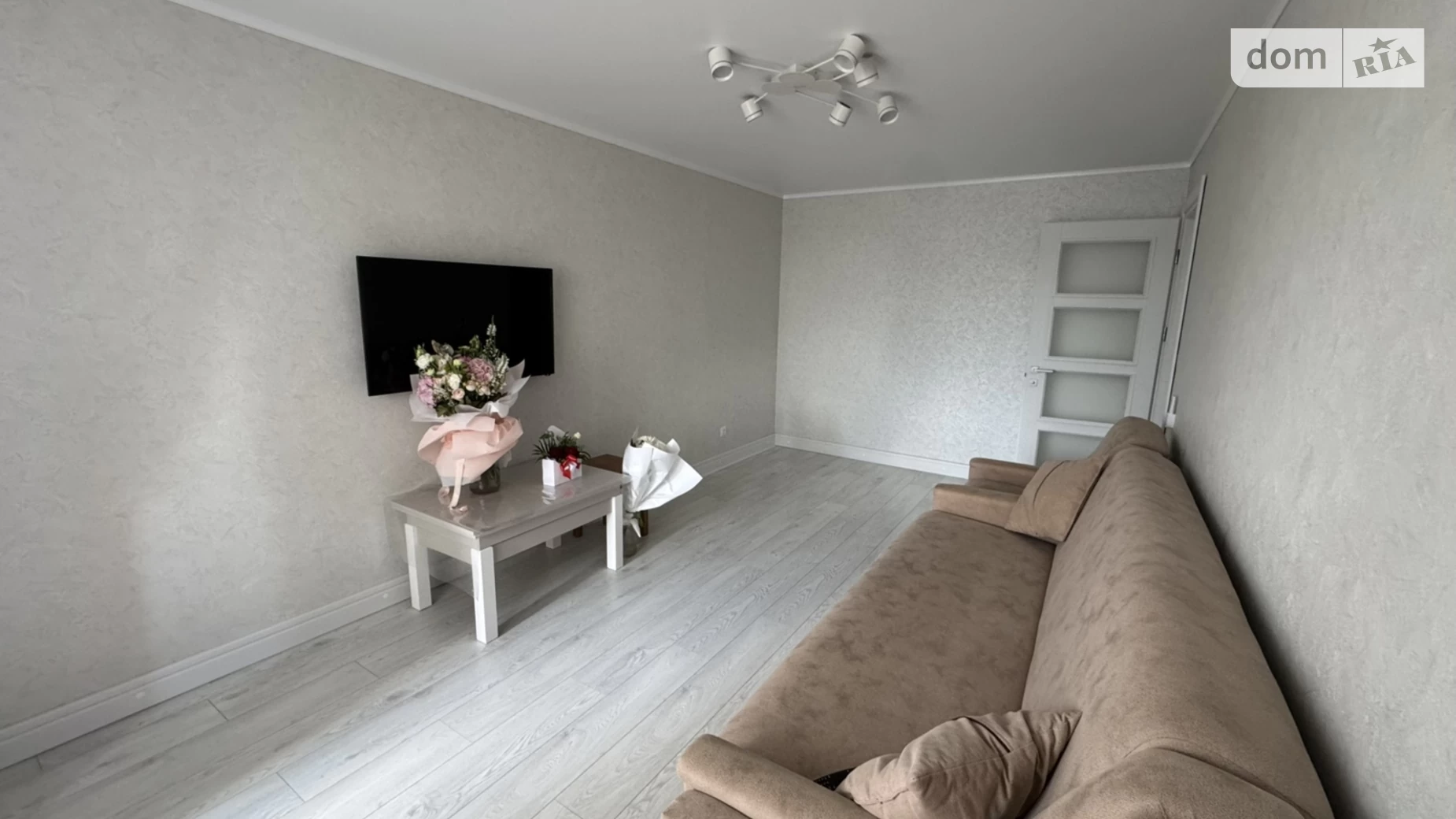 Продается 2-комнатная квартира 45.1 кв. м в Хмельницком, ул. Свободы - фото 2