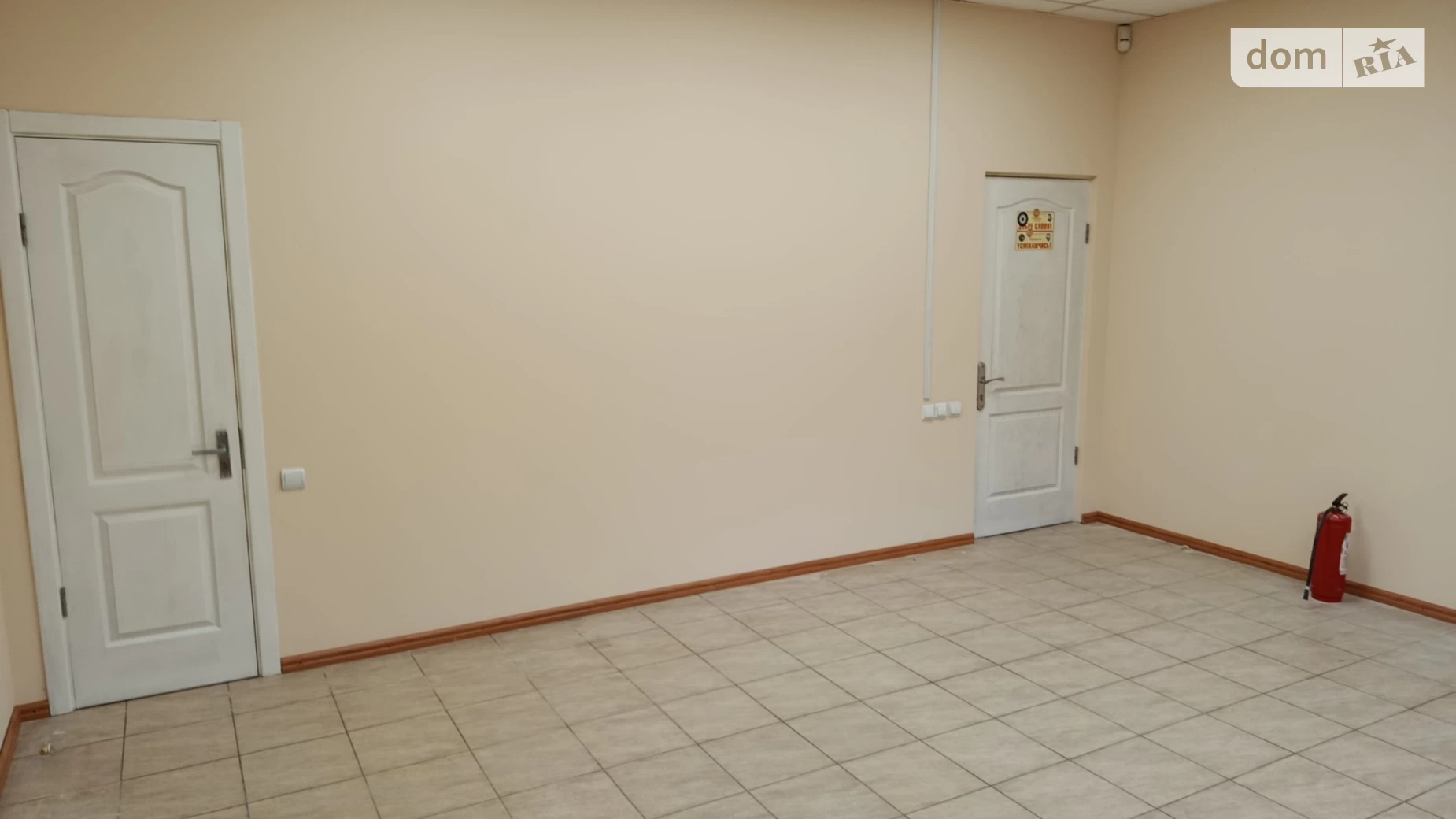 Сдается в аренду офис 26.2 кв. м в бизнес-центре, цена: 5764 грн - фото 2