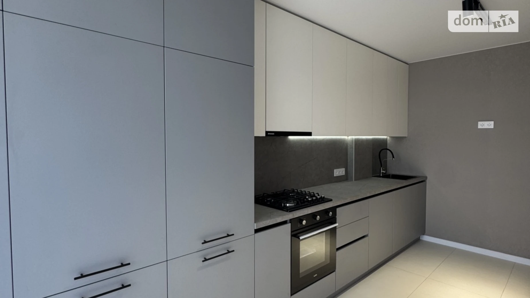 Продается 2-комнатная квартира 58 кв. м в Ирпене, ул. Соборная(ІІІ Интернационала), 9 - фото 3