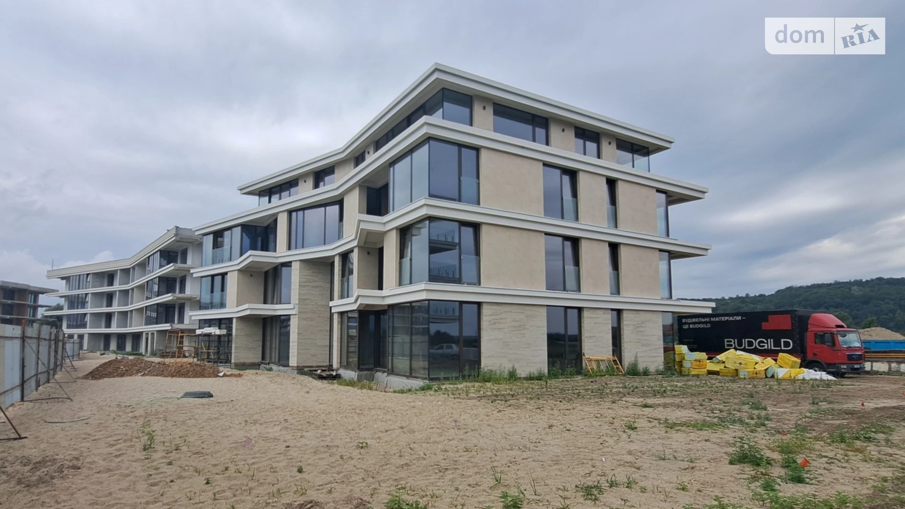 Продається 4-кімнатна квартира 166.5 кв. м у Підгірцях, вул. Паркова, 19 - фото 4