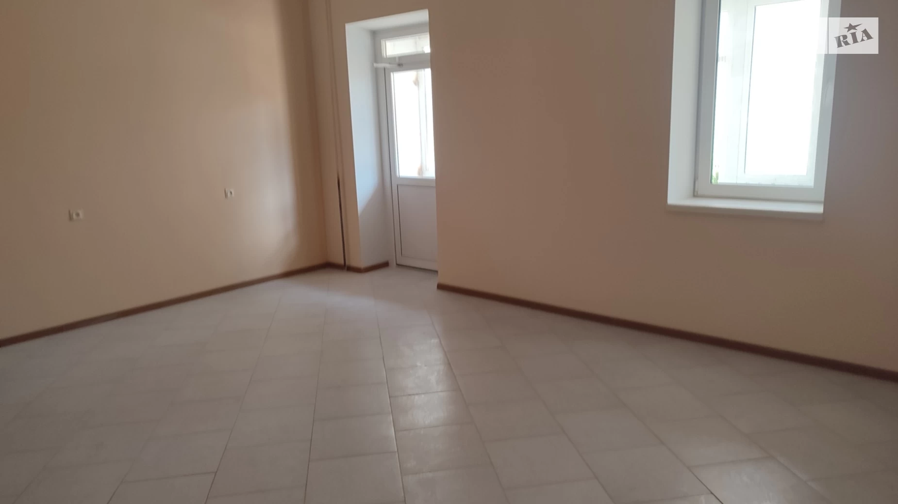 Продается объект сферы услуг 37.1 кв. м в 14-этажном здании, цена: 52000 $ - фото 2