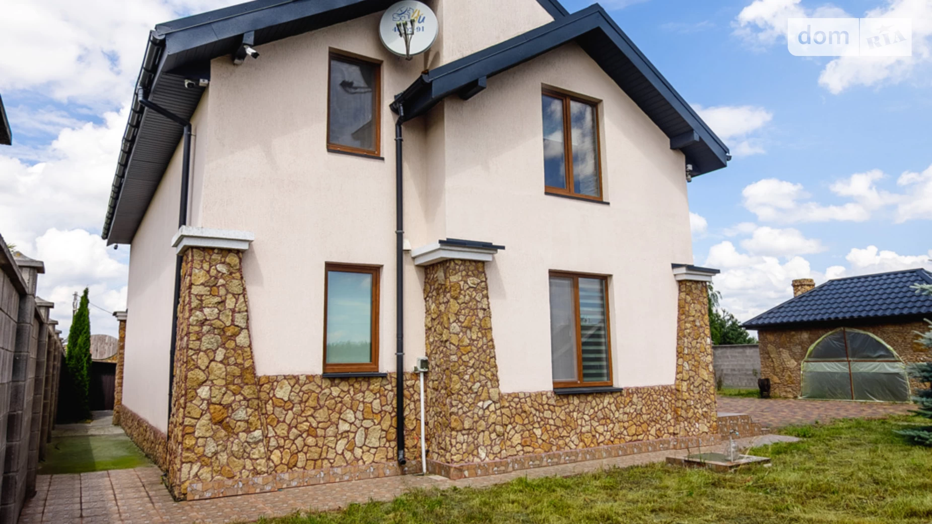 Продается дом на 2 этажа 260 кв. м с камином, цена: 134000 $ - фото 4