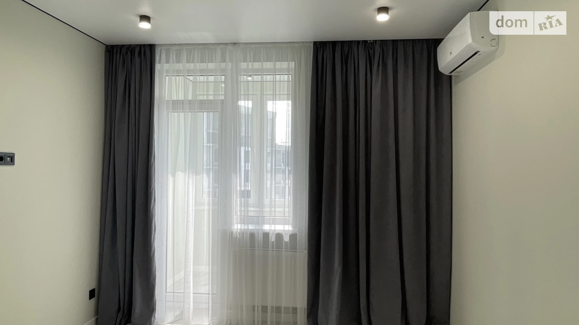 Продается 1-комнатная квартира 45 кв. м в Одессе, ул. Варненская - фото 2