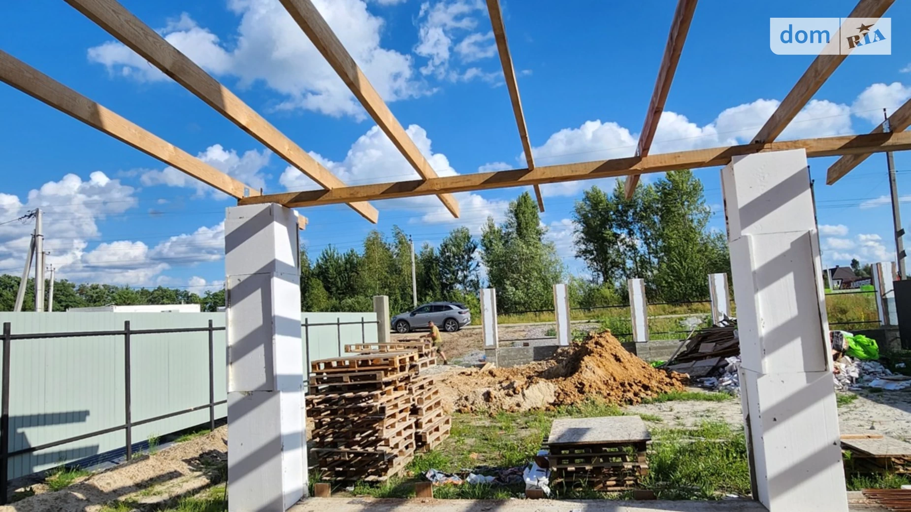 Продается дом на 2 этажа 150 кв. м с гаражом, цена: 87000 $ - фото 4