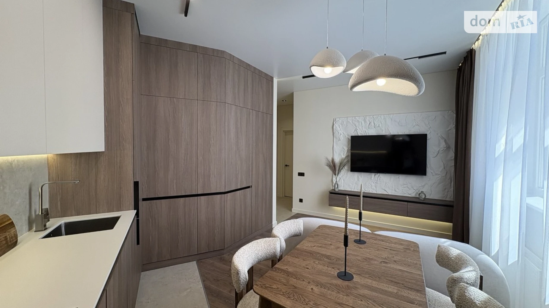 Продается 2-комнатная квартира 58 кв. м в Одессе, ул. Краснова, 3 корпус 63 - фото 2