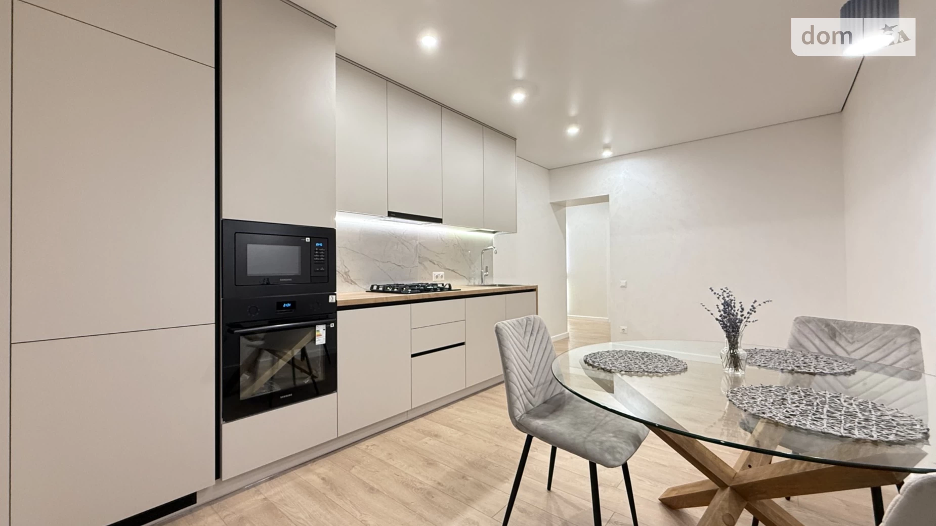 Продається 1-кімнатна квартира 50 кв. м у Рівному, вул. Студентська, 32 - фото 2