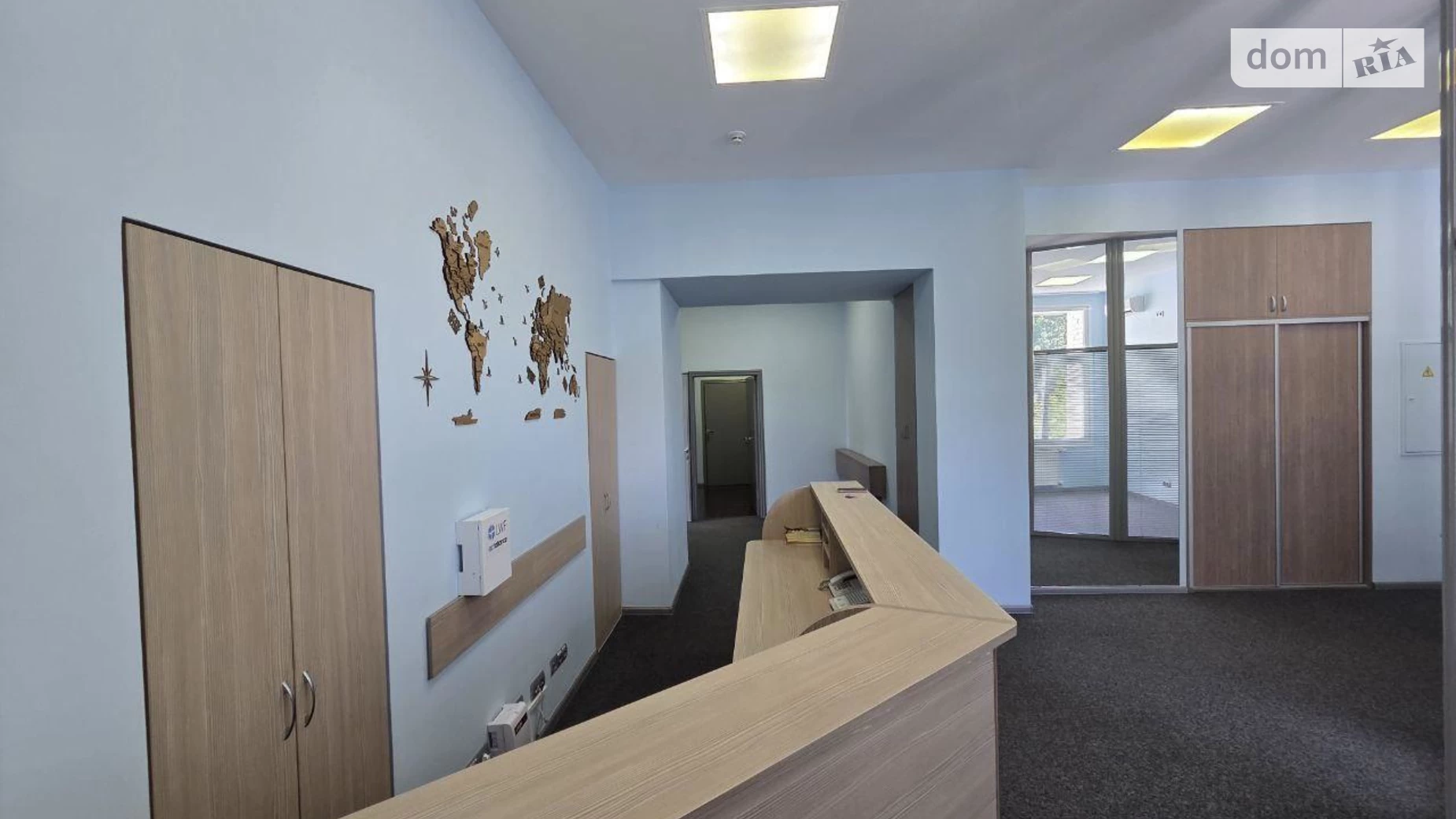 Сдается в аренду офис 280 кв. м в бизнес-центре, цена: 3600 $ - фото 2