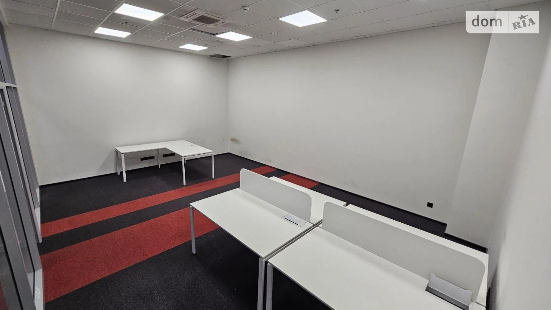 Сдается в аренду офис 900 кв. м в бизнес-центре, цена: 13400 $ - фото 4