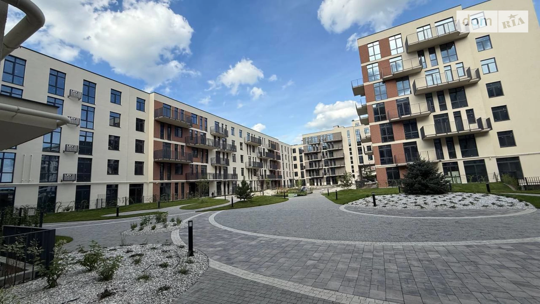 Продается 2-комнатная квартира 59 кв. м в Винниках, ул. Галицкая, 3 корпус 3 - фото 3