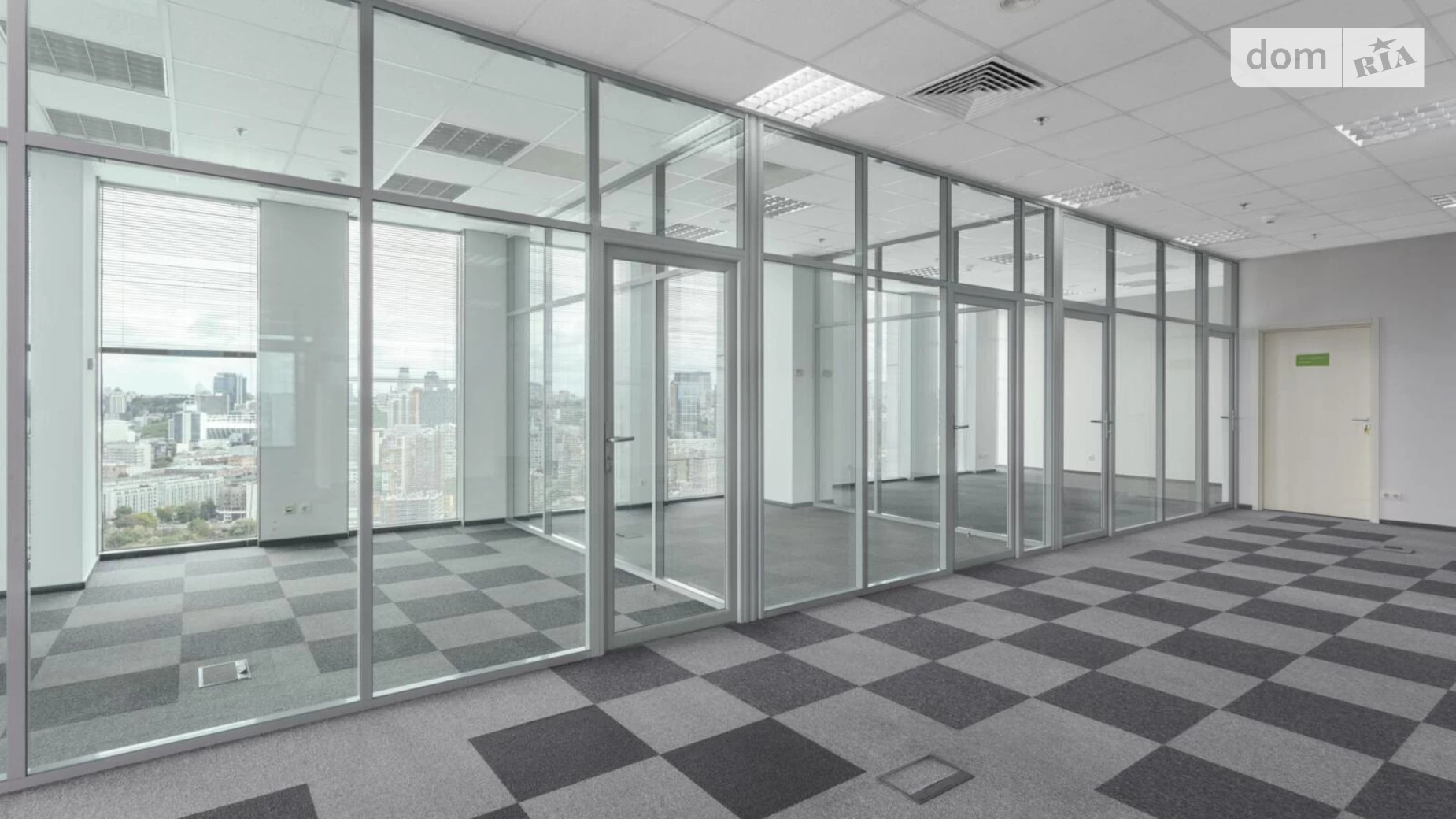 Сдается в аренду офис 270 кв. м в бизнес-центре, цена: 5200 $ - фото 4