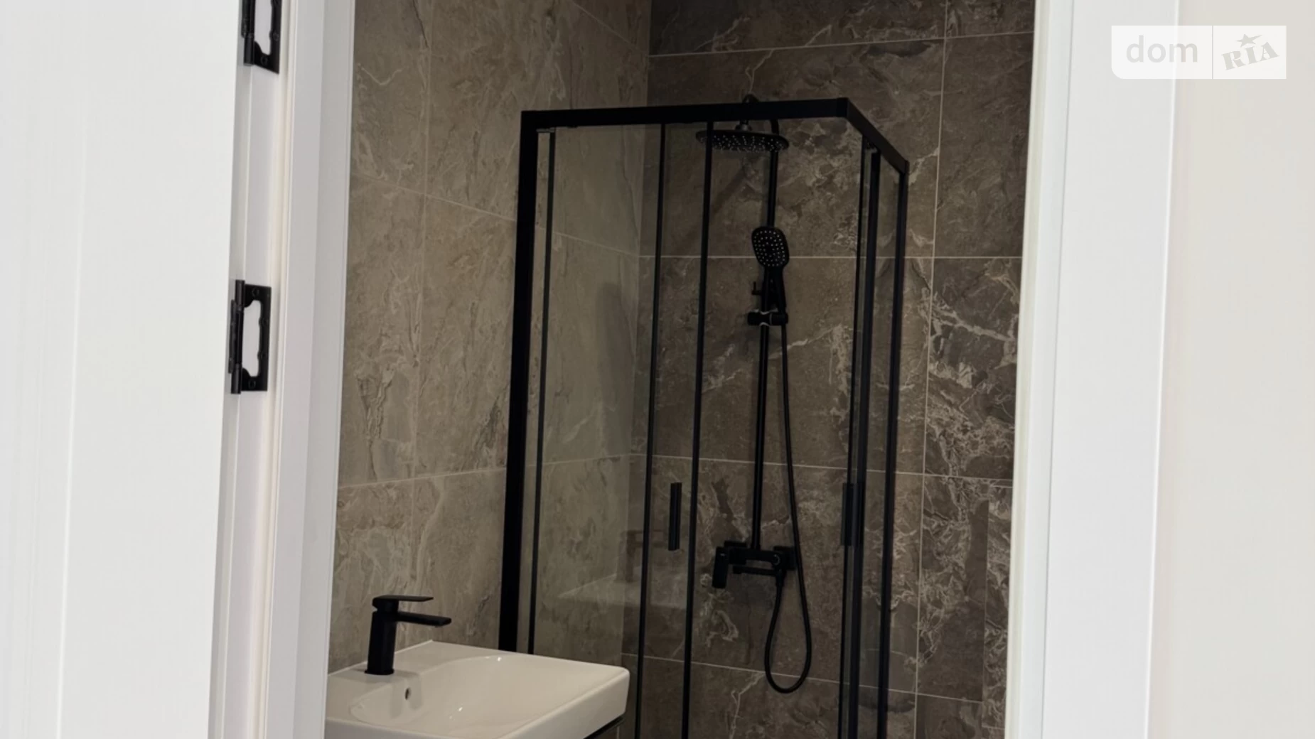 Продается дом на 2 этажа 90 кв. м с балконом, цена: 108000 $ - фото 3