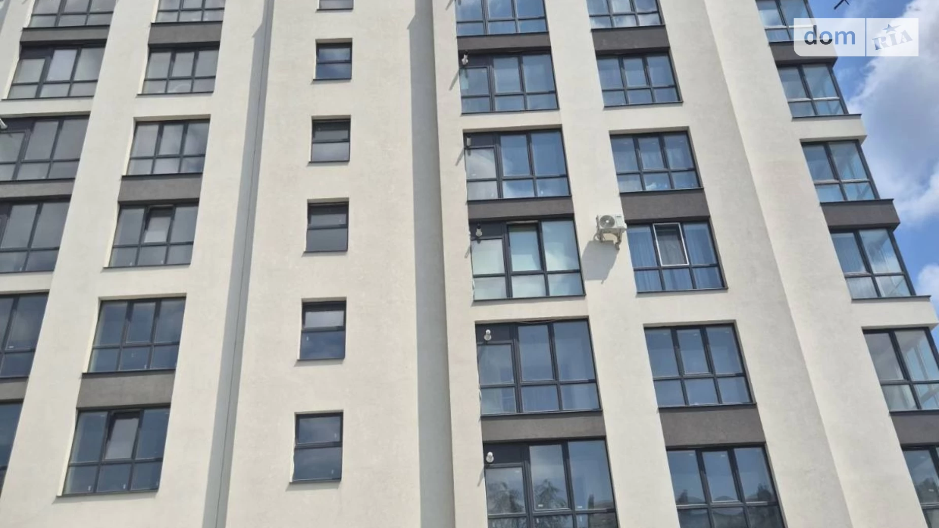 Продается 2-комнатная квартира 65.8 кв. м в Ивано-Франковске, ул. Горбачевского - фото 3